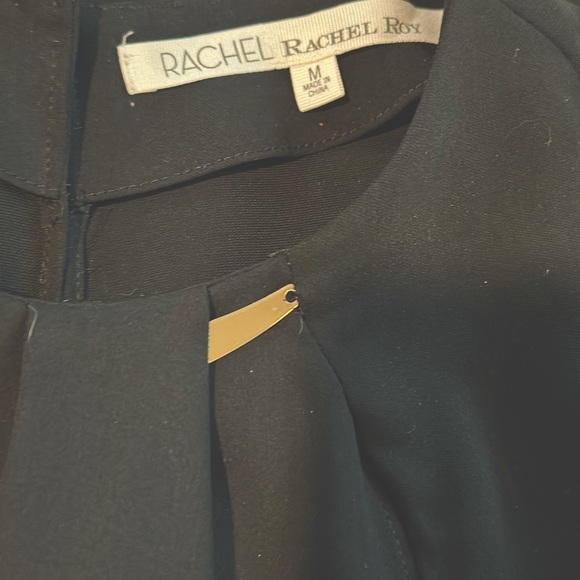 Rachel Roy Black Long Sleeve Blouse with Silver Metal Collar Detail. Size Medium - Picture 4 of 6